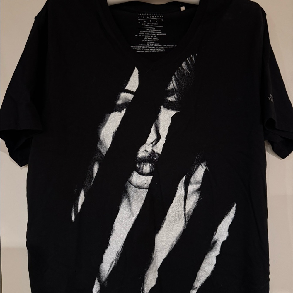 G by Guess Black and White Graphic Tee